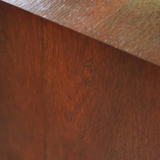 Image 1 of 1 aparador italiano moderno Frattini para Bernini, años 50, con puertas corredizas de madera.