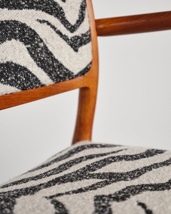 Set aus 2 Niels O. Møller Modell 65 Sesseln, Dänemark 1968 – Niels Otto Møller, Esszimmerstühle, Textile (photo 7 of 14)