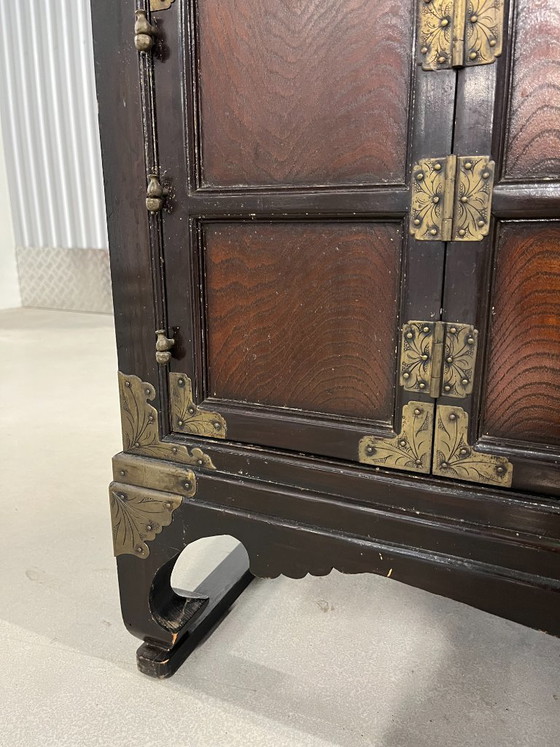 Korean-Style Display Cupboard / Cabinet – Solid Wood – Display cabinets (photo 3 of 5)