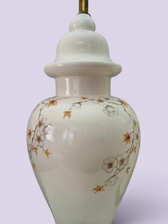 Set of Luxurious Japanese Chinoiserie Table lamps – Porcelain (photo 9 of 13)
