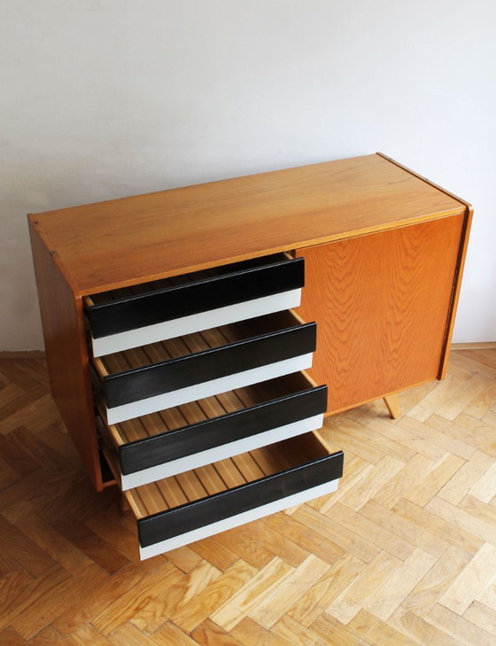 Image 1 of Origineel Tsjechisch dressoir uit de jaren 60 van Jiří Jiroutek