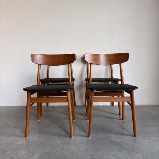 Set Vintage Findahl Stoelen in Teak Skai