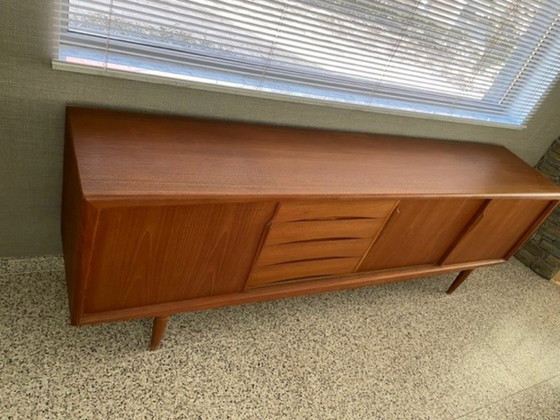 Image 1 of Beautiful sideboard/dresser by Gunni Omann