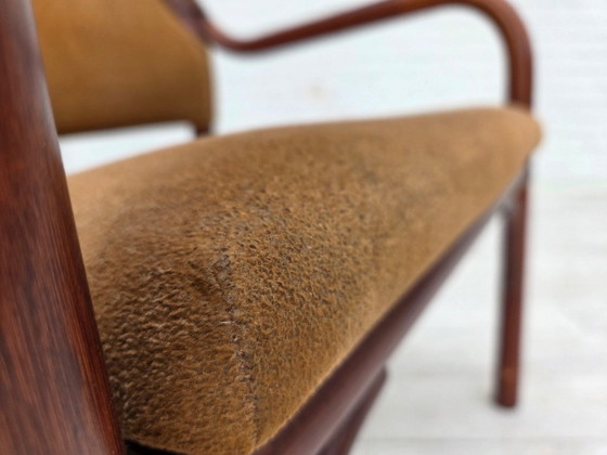 Image 1 of Ensemble de fauteuils de café danois des années 1970, en rotin et tissu nubuck.