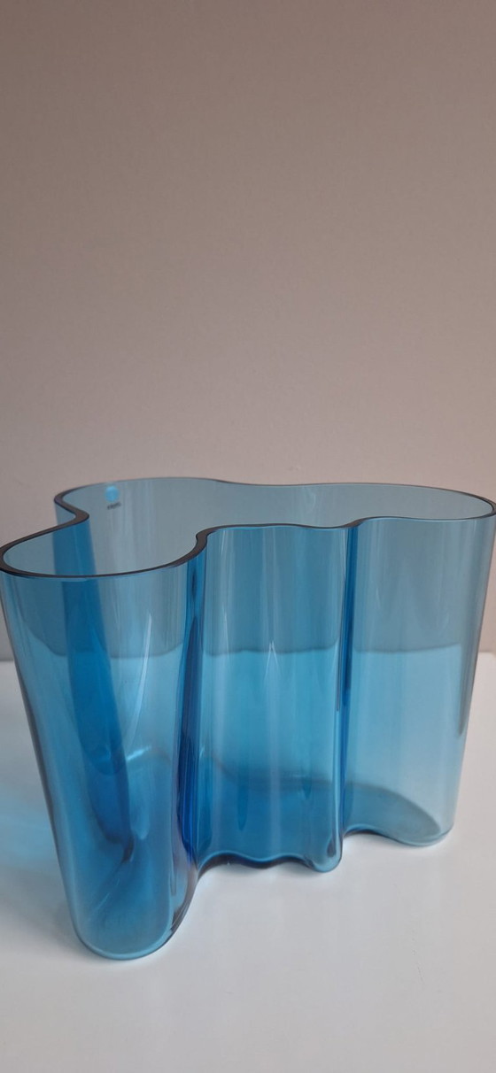Image 1 of iittala alvar aalto vase 16 cm