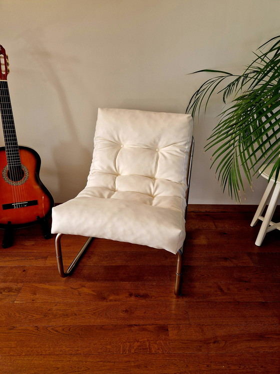 Image 1 of Poltrona Pixi dal design vintage di Ikea //