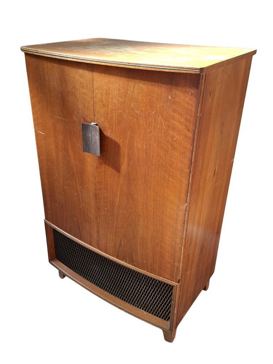 Image 1 of Siemens "Type M 848" mobiele radio-fonograaf – iconisch ontwerp uit de jaren 50