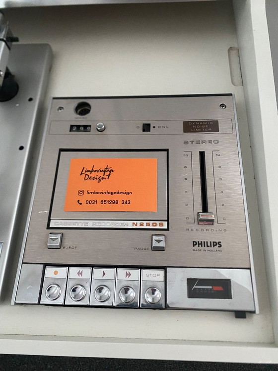 Space age design Rosita Commander Hifi – Decoratieve objecten, Mdf (photo 8 of 8)