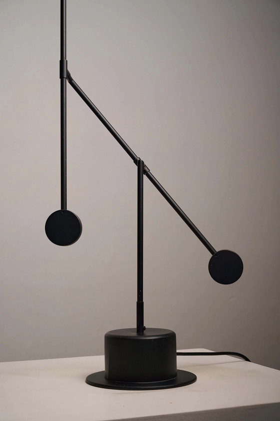 Mattschwarze Gegengewichts-Schreibtischlampe von Sische, Tischlampen (Foto 8 von 9)
