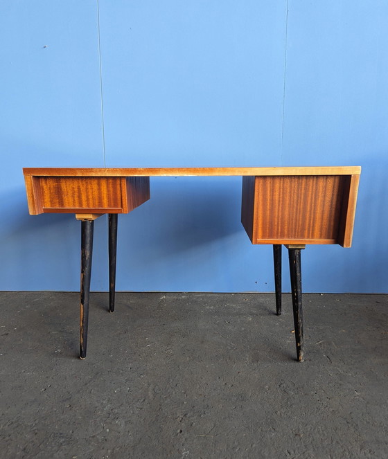 Image 1 of Vintage houten bureau 1960s