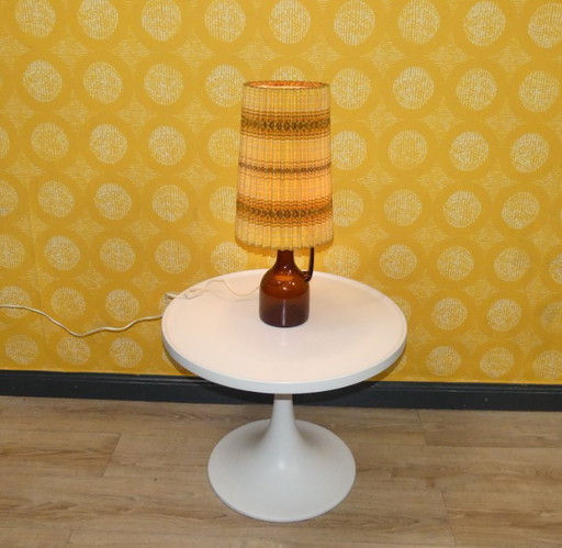 Table lamp 70s amber glass base light yellow patterned pleated shade vintage retro seventies space age flower power