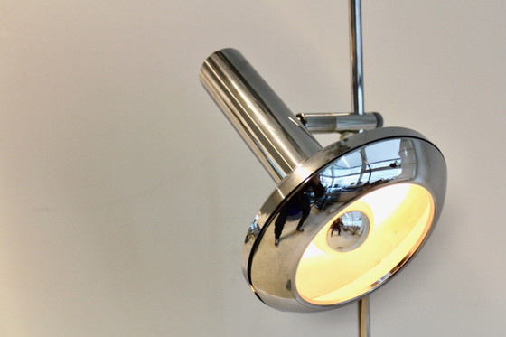 Lampadaire DGBM en métal chromé, Chrome (photo 5 sur 8)