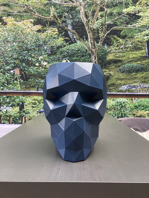 Vondom SKULL planter