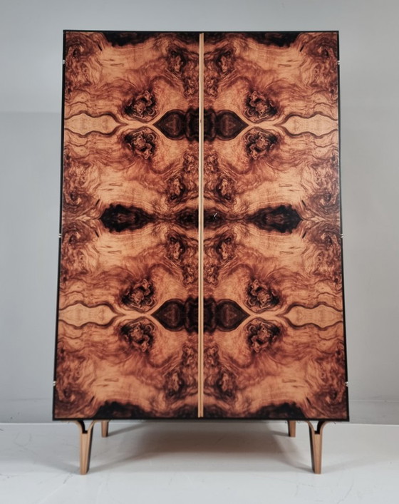 Image 1 of Vintage kledingkast in essenhout, jaren 70