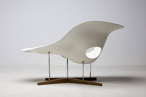 Vitra Eames La Chaise – Weiße Patina – fauteuils, Wood (photo 2 of 15)