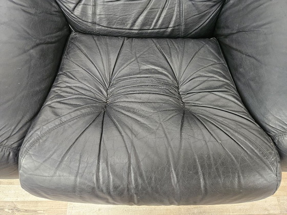 1970s Black Leather Club Chairs – Armchairs (photo 14 of 17)
