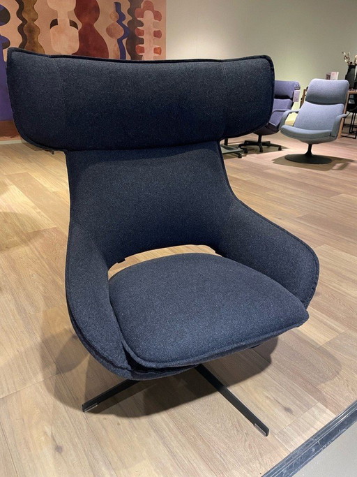 Artifort Draaifauteuil Kalm Comfort