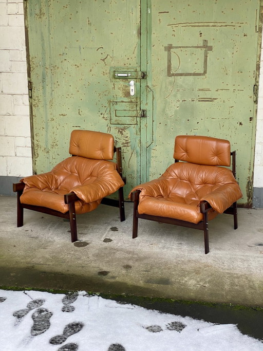 PERCIVAL LAFER | Fauteuil lounge MP-41 en cuir cognac, fabriqué au Brésil, lot de 2, rare