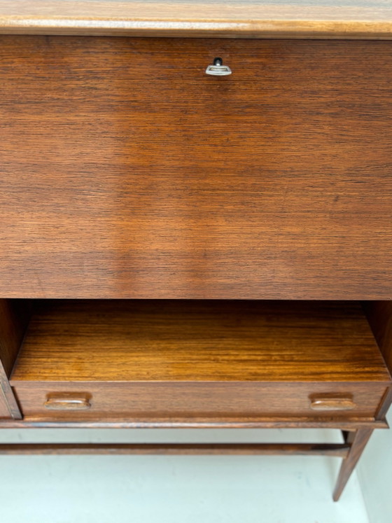 Credenza vintage in palissandro, design danese, Credenze, Tessile, Legno, Marrone (foto 3 di 14)