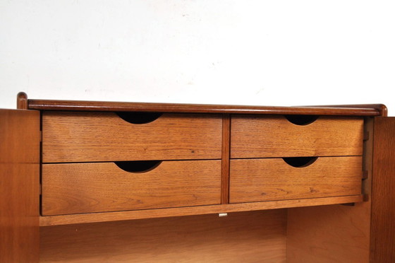 Image 1 of Vintage eiken design kast met laden, jaren 30