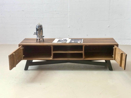 TV-Lowboard TAMATI aus massivem Pinienholz, 2010 – tv meubelen, Wood, Vintage (photo 2 of 14)