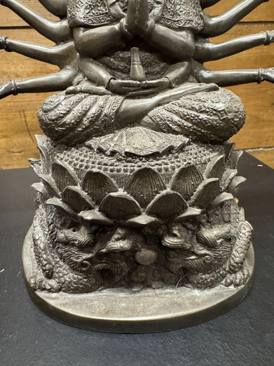 Guanyin Mille Braccia – Sculture, Bronze (photo 3 of 7)