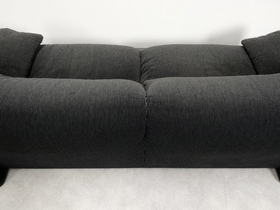 Image 1 of Cassina Maralunga 2,5 places - bicolore noir/gris