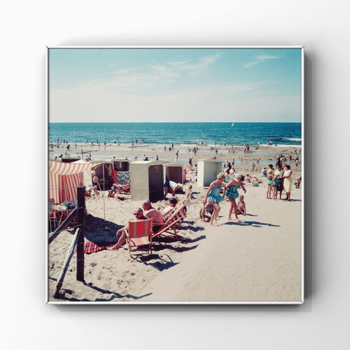 1x bathers, 1960 | mid - Century beach scene