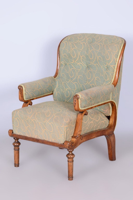 Fauteuil Biedermeier restauré, noyer, épicéa, hêtre, République tchèque, années 1830 – Textile, Wood