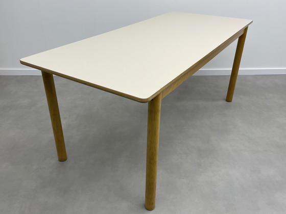 Image 1 of Table à manger scandinave vintage