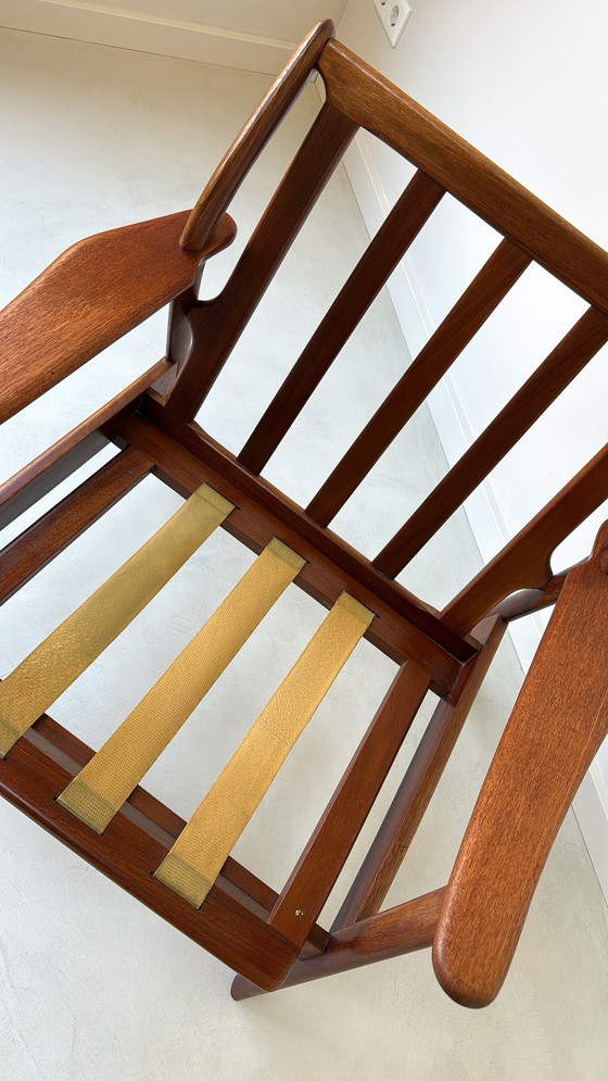 Image 1 of Fauteuil vintage en teck