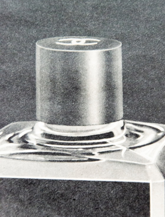 Image 1 of Originele Vintage Chanel Eau de Toilette No. 5 Reclameposter 1962 / Niet ingelijst / 32x24cm / Zeer Goede Staat / Geen Herdruk