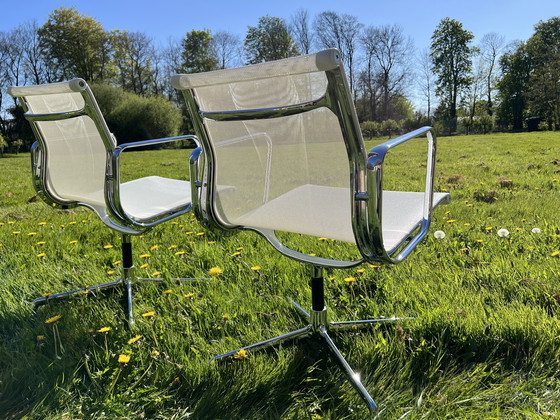 Image 1 of 2X EA107 rete bianca