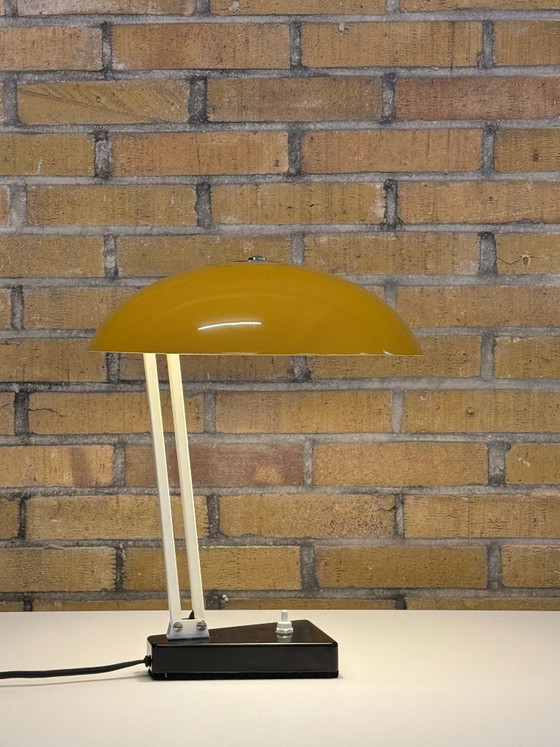 Hala Zeist Model 145 Tafellamp – Okergeel – Tafellampen, Metal (photo 5 of 11)