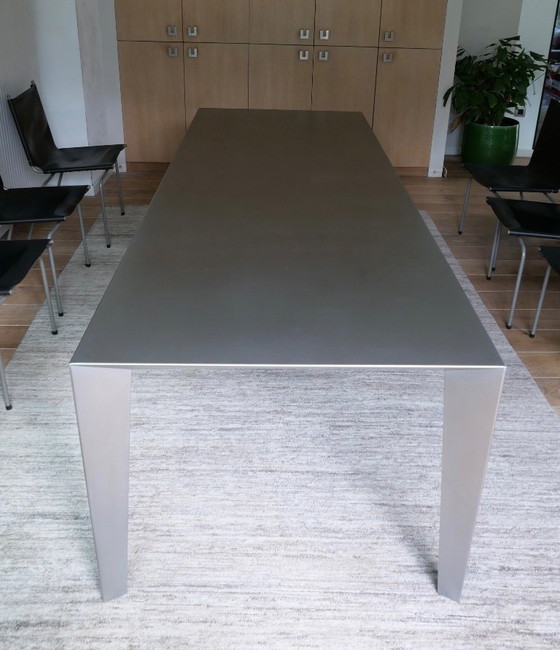 Tavolo da pranzo originale Fabiaan Van Severen 'Fold & Profile' – Design belga in acciaio inossidabile (photo 3 of 8)