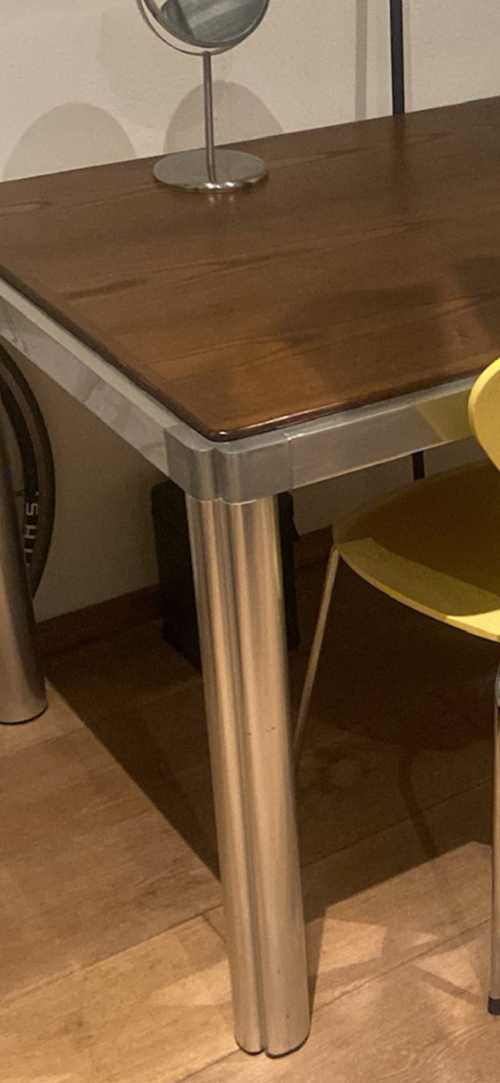 Image 1 of 4 tables à manger de Kho Liang Le, par Artifort