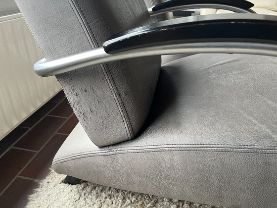 Image 1 of Two Gelderland Jan des Bouvries armchairs