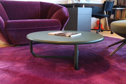 Pode Jolt coffee table