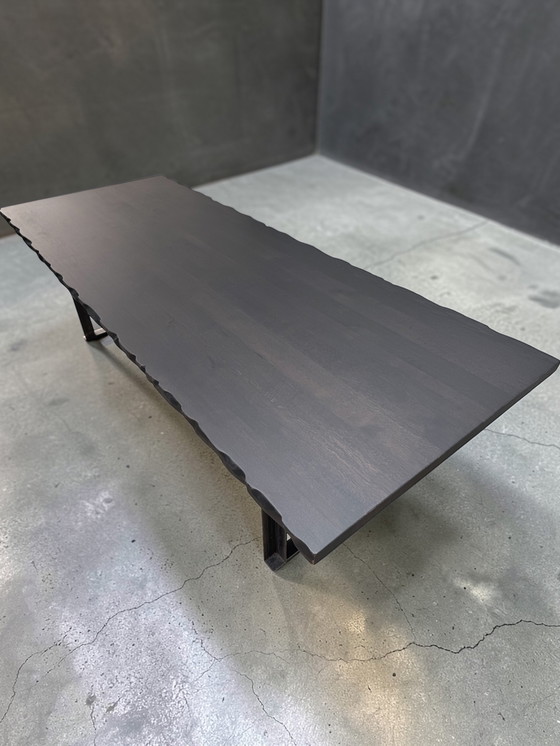 Image 1 of Solid oak design dining table with organic edge