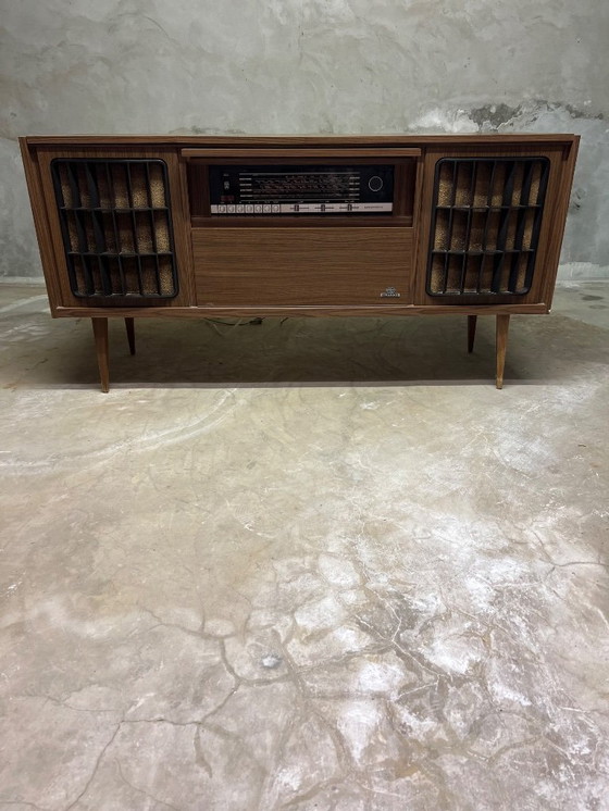 Image 1 of Prachtige vintage radio / vinyl kast