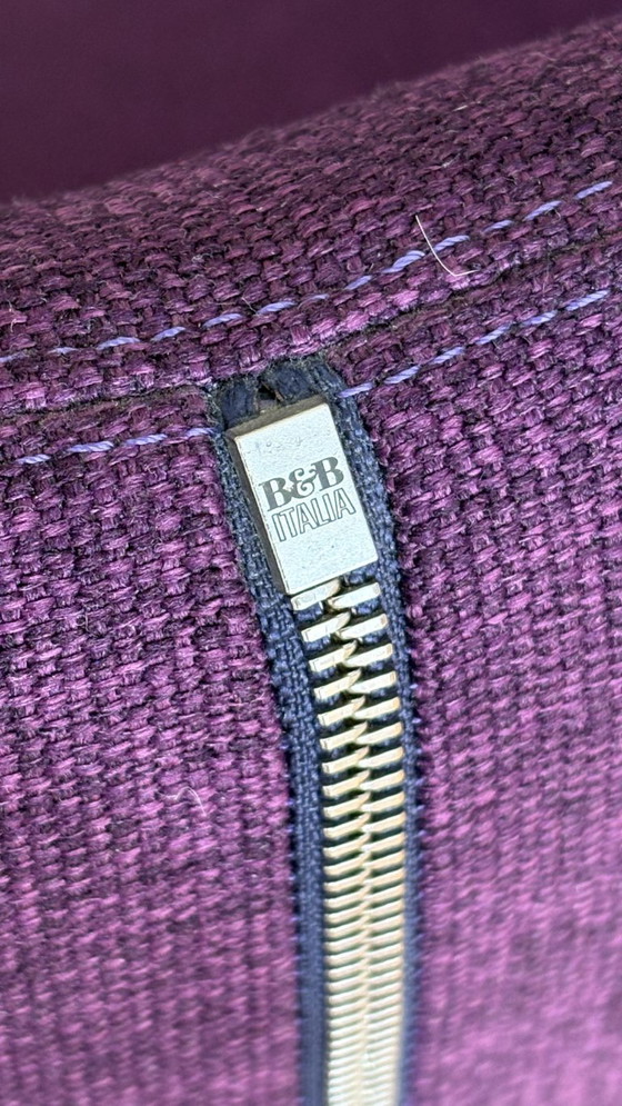 Image 1 of Poltrona GRANDE PAPILIO + POUF B&B ITALIA