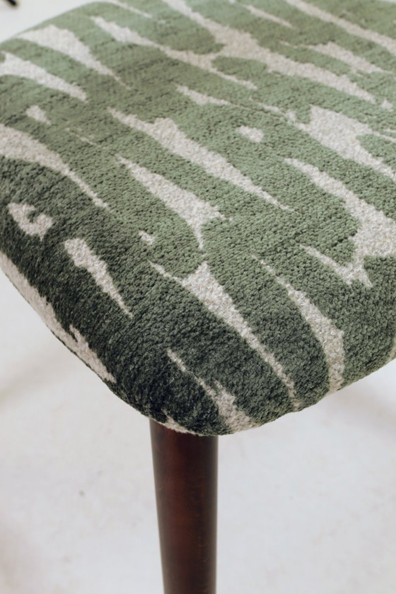 Image 1 of Juego moderno de 6 sillas de comedor con tapicería de jacquard estampado.