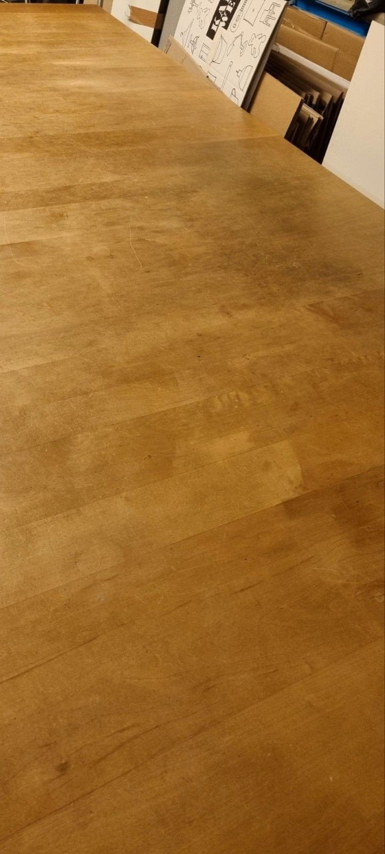 Image 1 of Leolux table Vivre 573 Maple 240x100cm