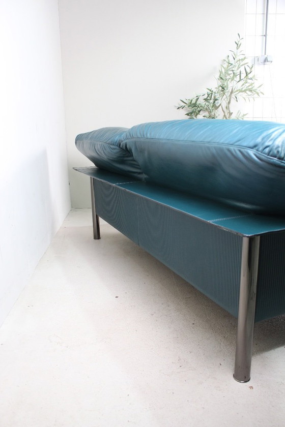 Image 1 of Divano vintage in pelle blu di design italiano