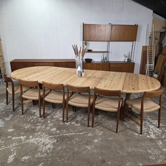 Image 1 of Dyrlund, vintage 60s XXXXL extendable round oval dining table Danish