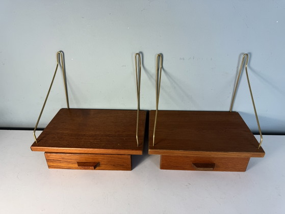 Prachtige Set Vintage Deense Nachtkastjes (Jaren '60) – Wood, Brass (photo 4 of 14)