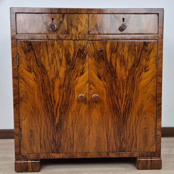 Aparador Art Déco Austriaco para Discos 1928 – Austrian Manufacturing, Aparadores, Wood (photo 2 of 26)