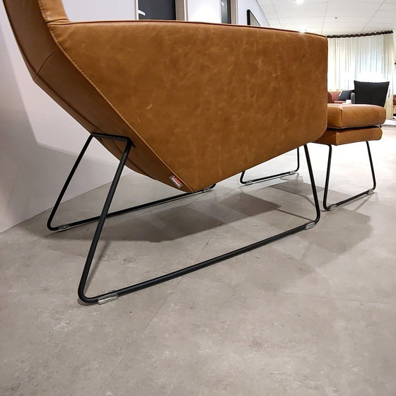 Image 1 of Sillón Don de LABEL Vandenberg con reposapiés