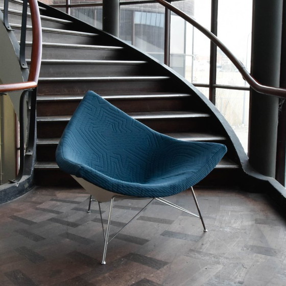 Image 1 of Chaise Vitra Coconut