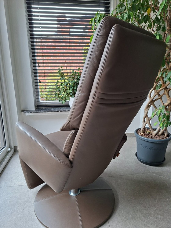 Durlet Aston Leather Recliner – Design By Anita Schmidt – 2 seaters (photo 3 of 22)